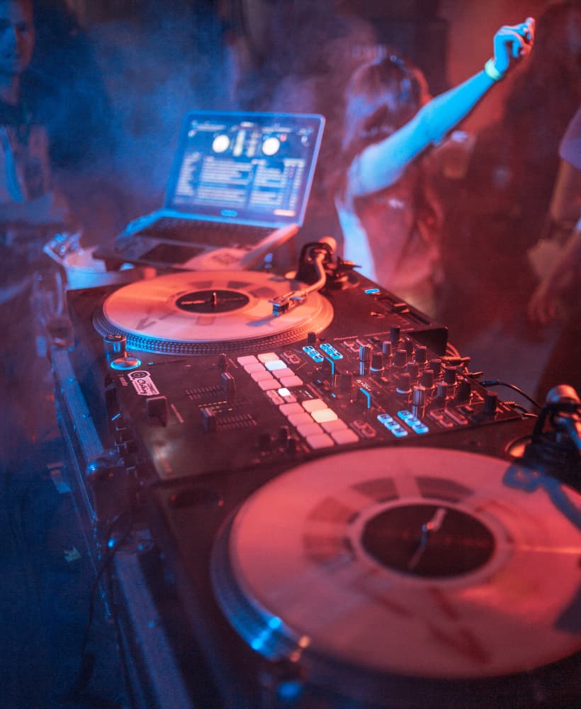 PLANTILLA MOVIL TARJETAS (60)